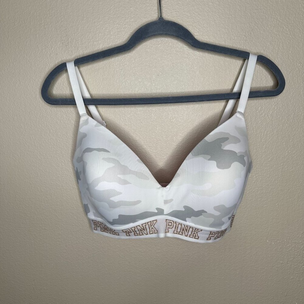 Victoria's Secret PINK Camo Print Lightly Lined Wireless Bra Soft Loung 36DD